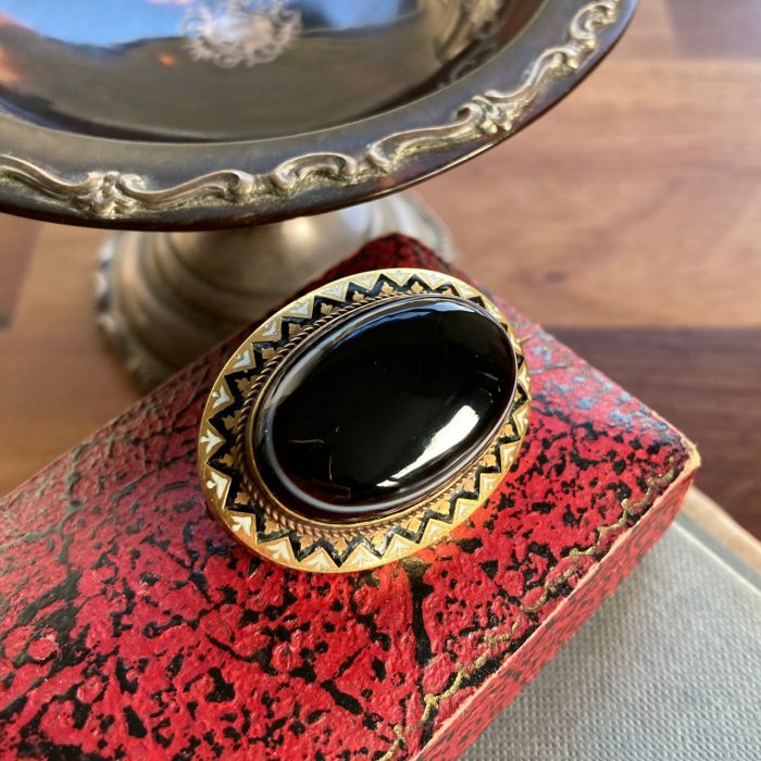 Victorian banded agate and enamel mourning brooch