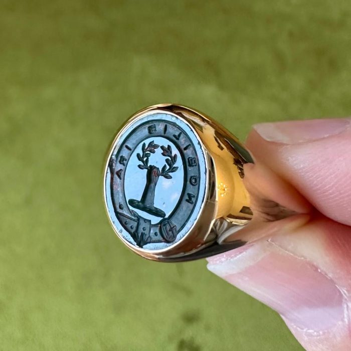 Gold intaglio seal sleek signet ring