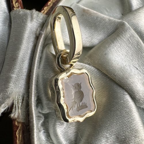 Wise Owl 14ct Gold Pendant