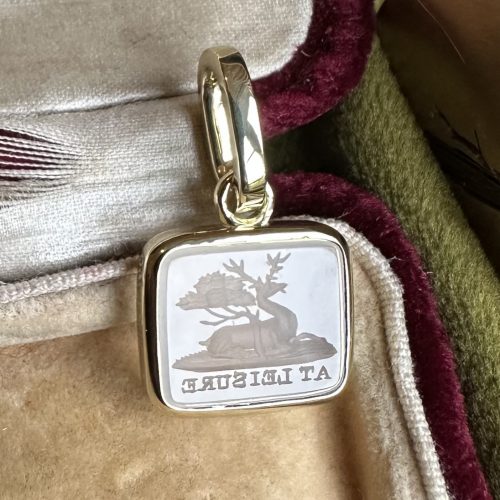 Leisurely Stag 14ct Gold Pendant