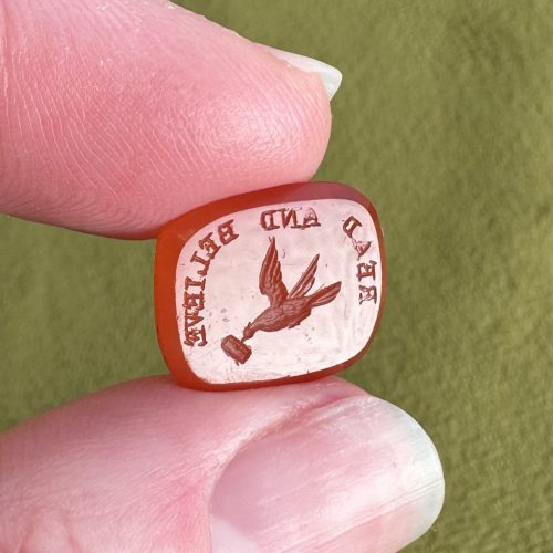 Read & Believe Intaglio