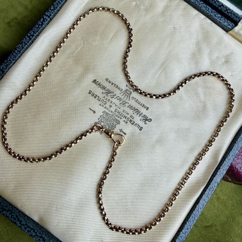 Staple Victorian 9ct Belcher