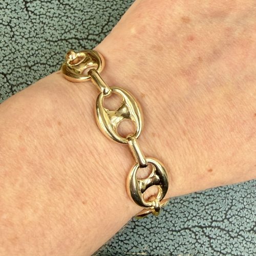 Chunky 9ct Mariner Bracelet