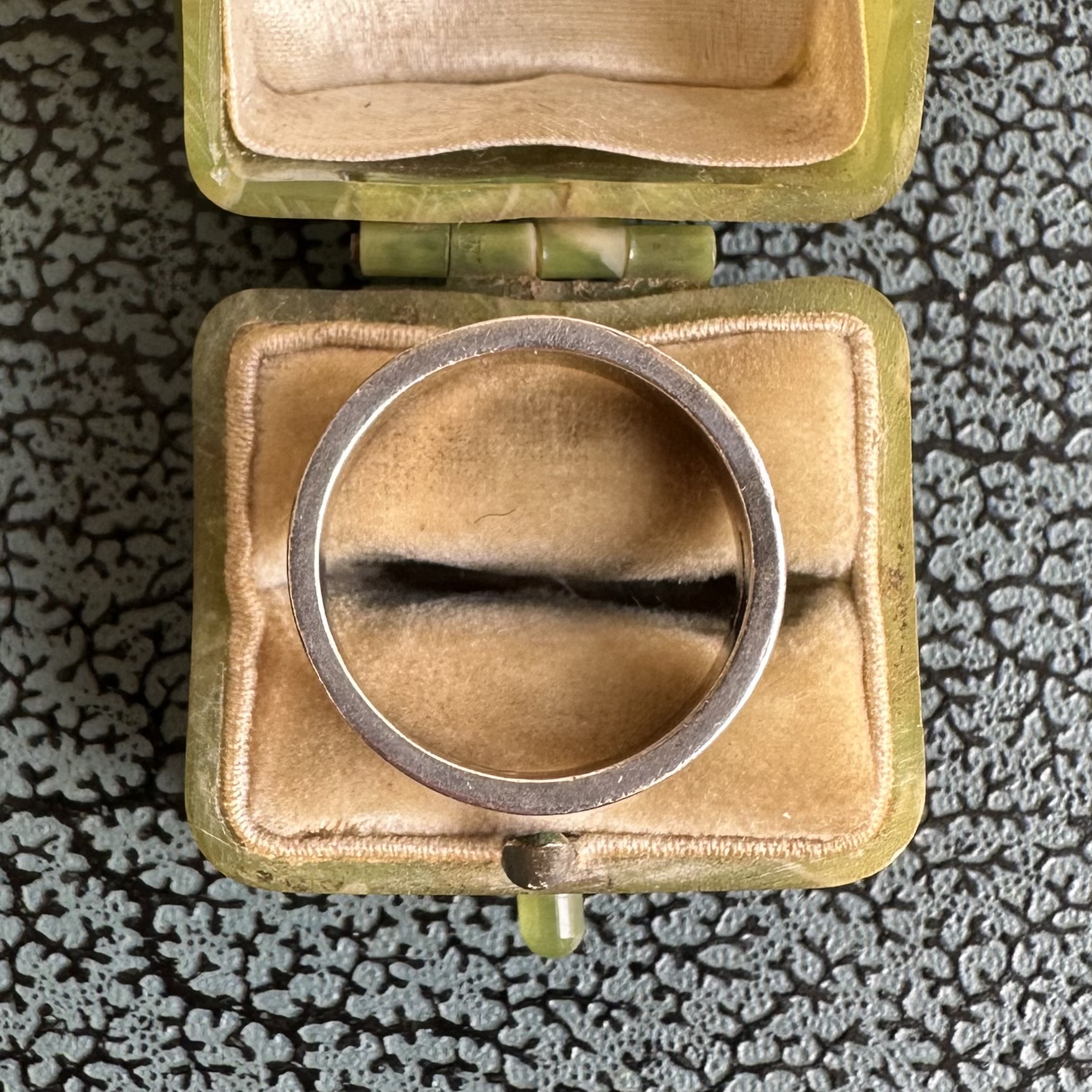 Vintage Garrard Sterling Silver & Green Enamel Ring - Image 5