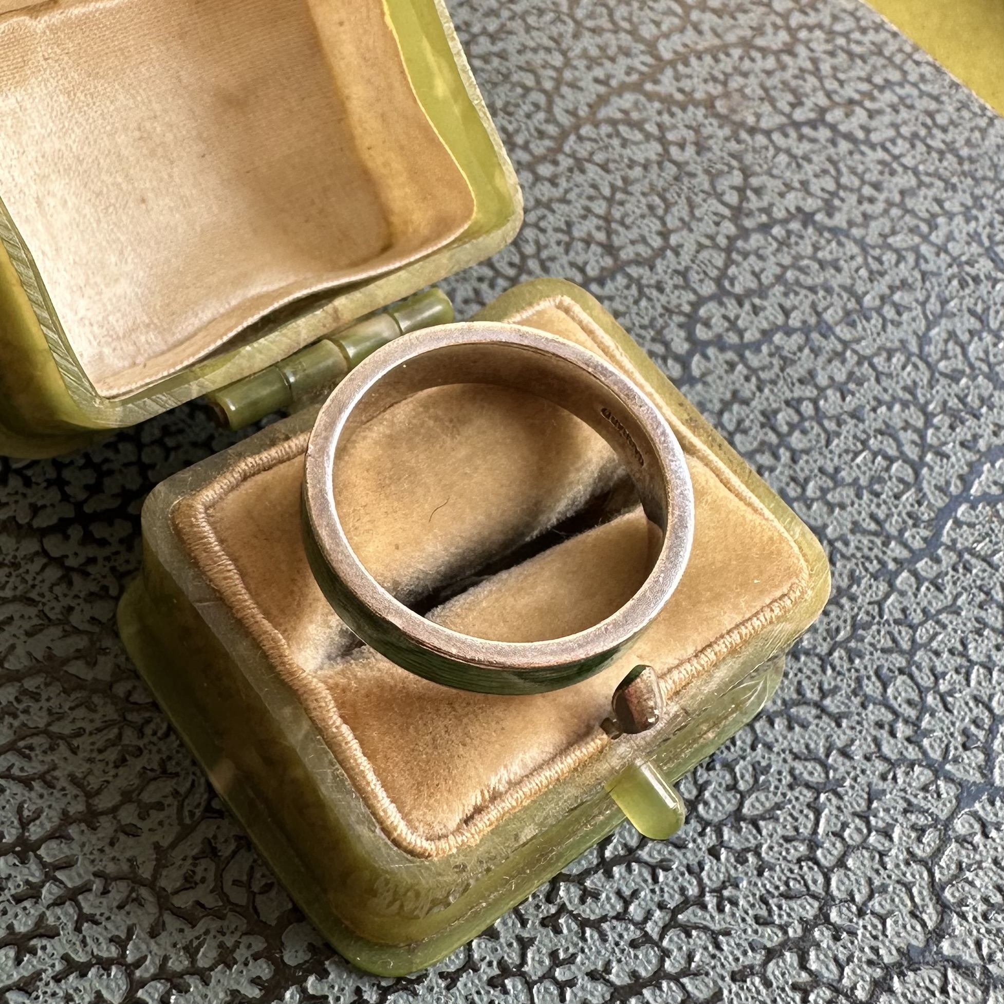 Vintage Garrard Sterling Silver & Green Enamel Ring - Image 6