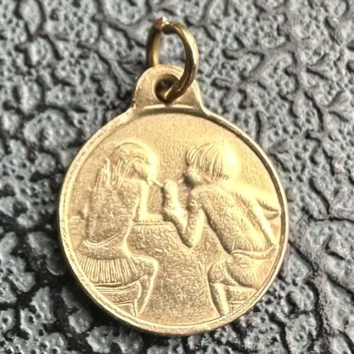 Frankin Mint Months of Love Medal August