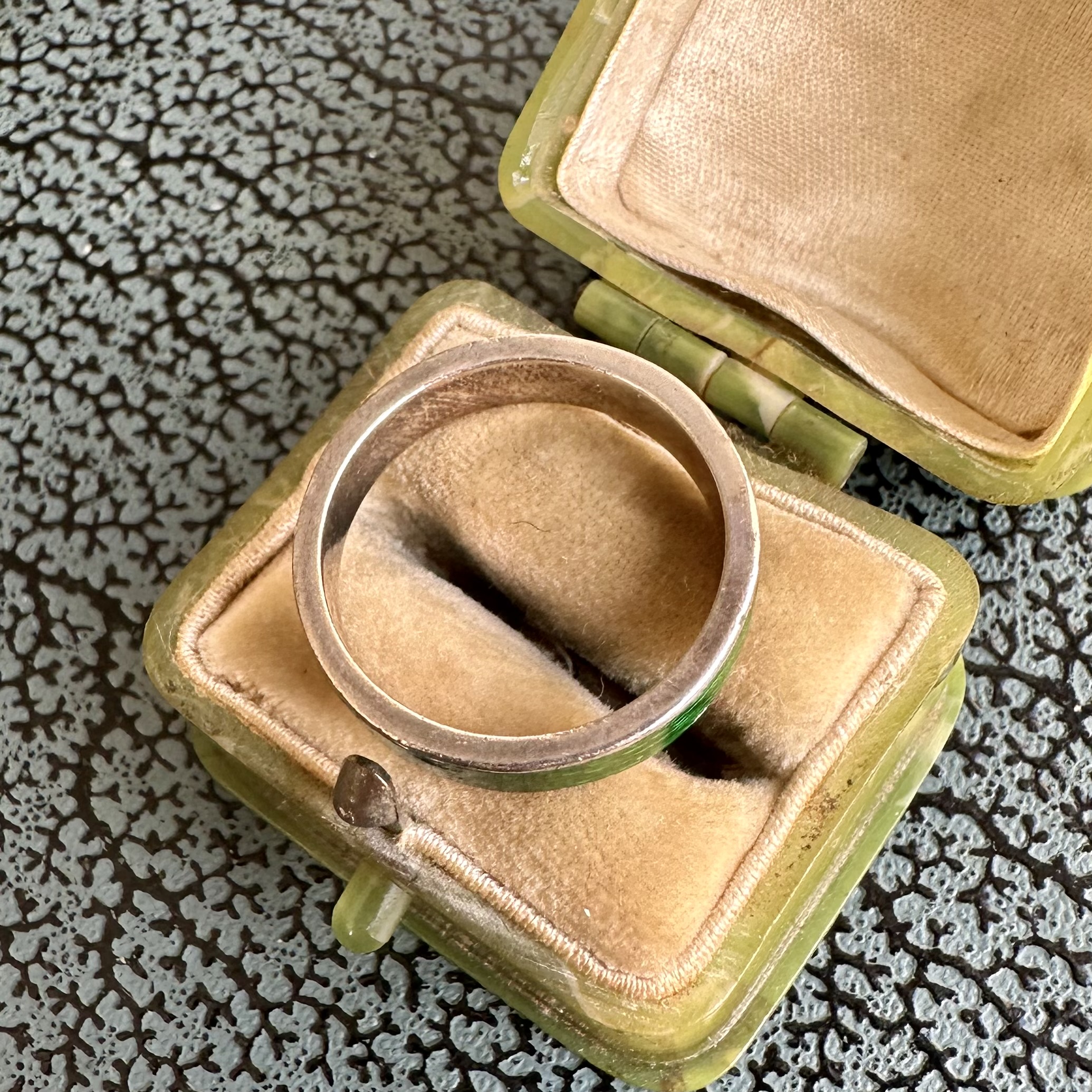 Vintage Garrard Sterling Silver & Green Enamel Ring - Image 7