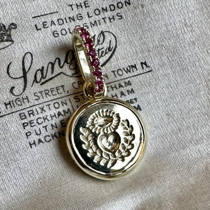 Victorious Love Intaglio Ingot Pendant With 14ct Gold With Ruby EnaBailer - Image 2