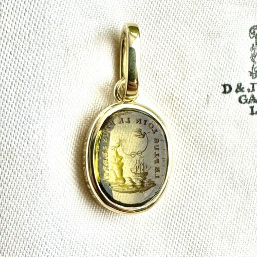 The Further The Tighter 14ct Gold Pendant