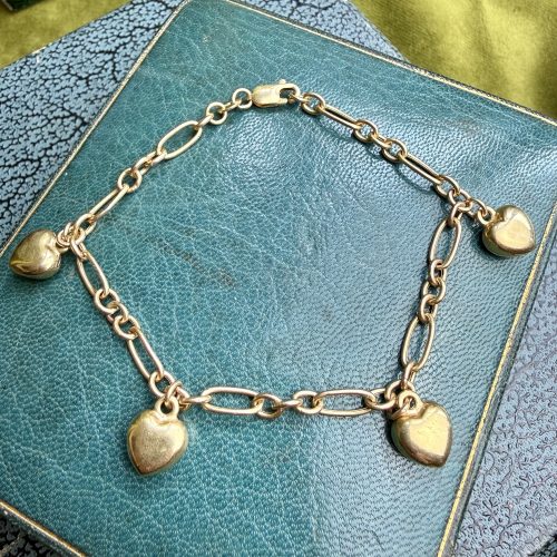 Supersweet Gold Hearts Bracelet