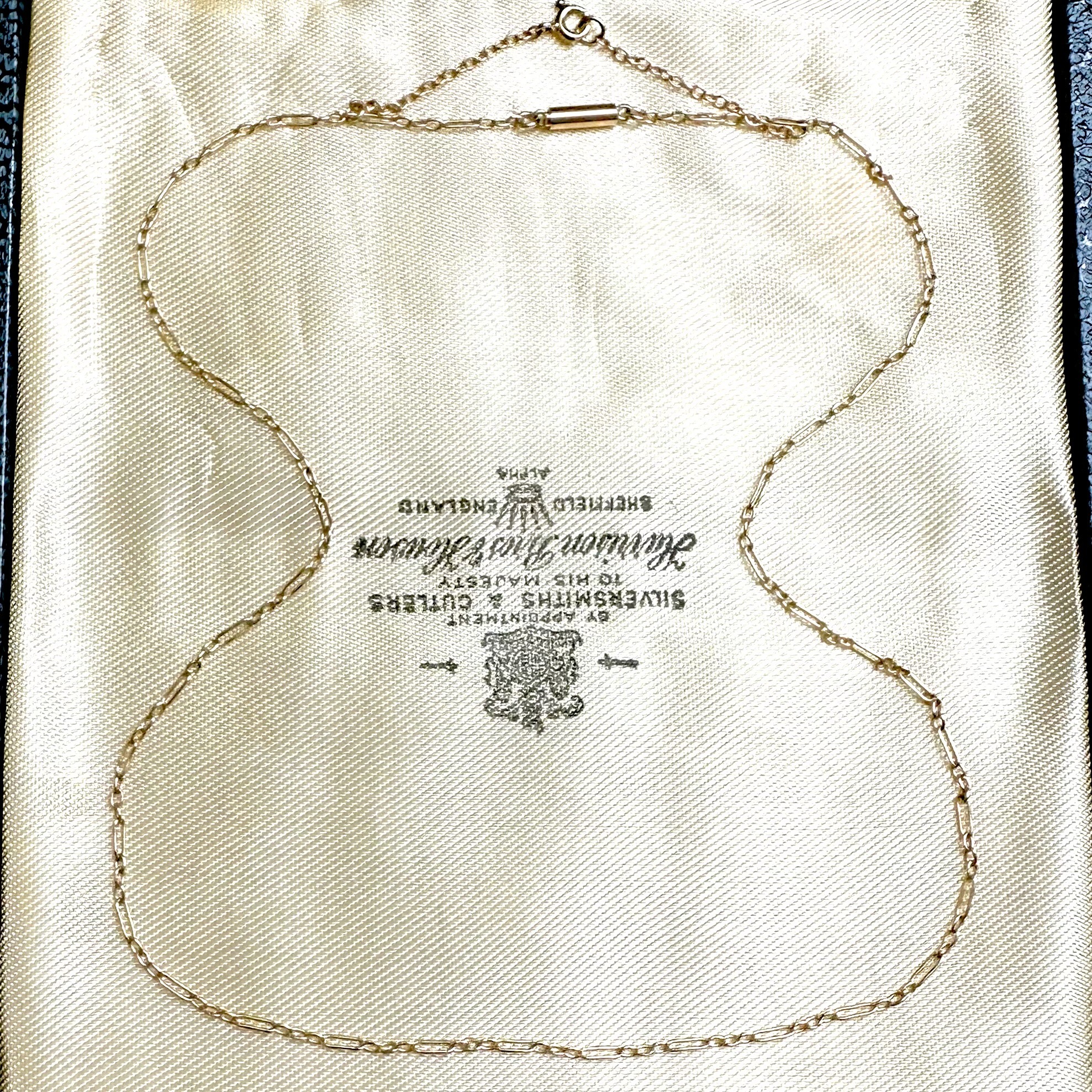 Dainty Fetter Trace Chain
