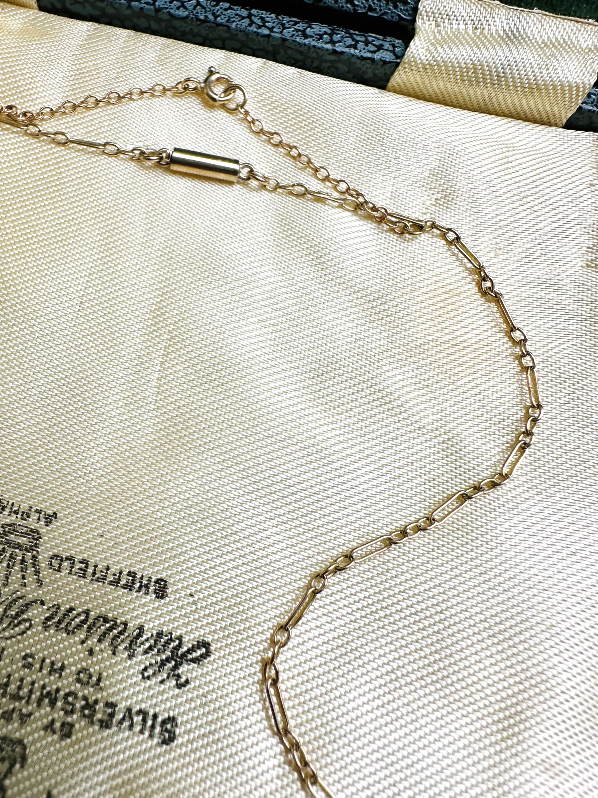 Dainty Fetter Trace Chain - Image 4