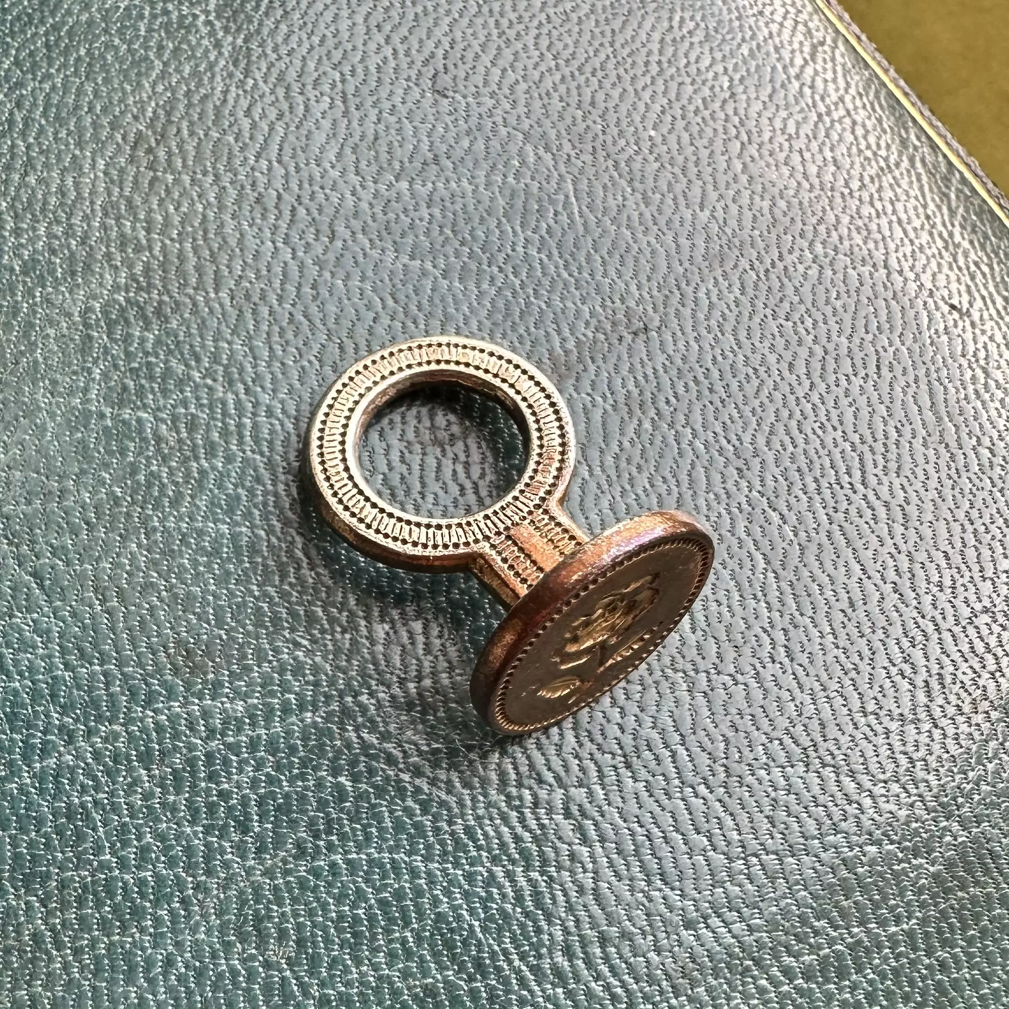 Bicolour Metal Rose Fob Seal - Image 3