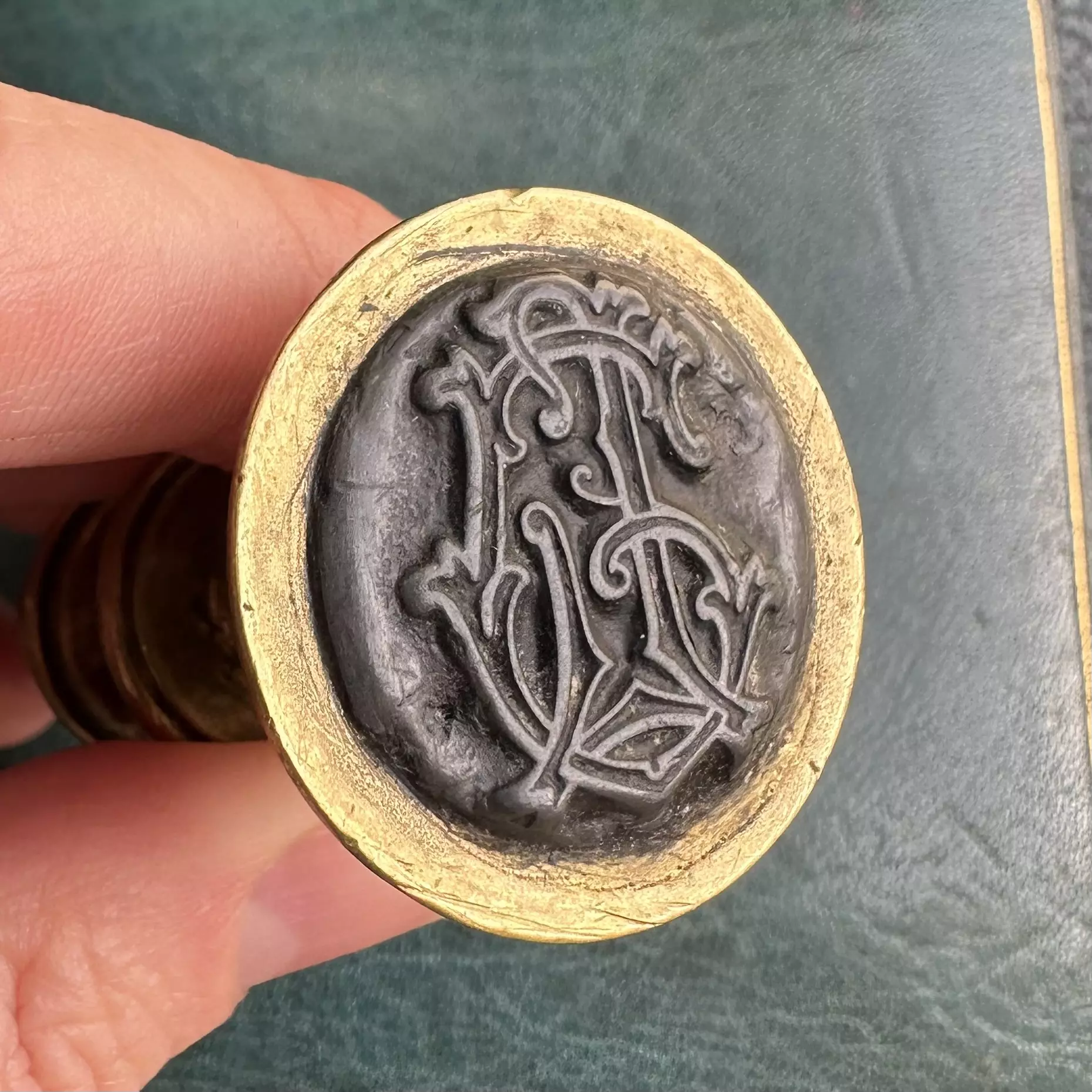 Brass Spindle Desk Seal With Monogram - Image 7
