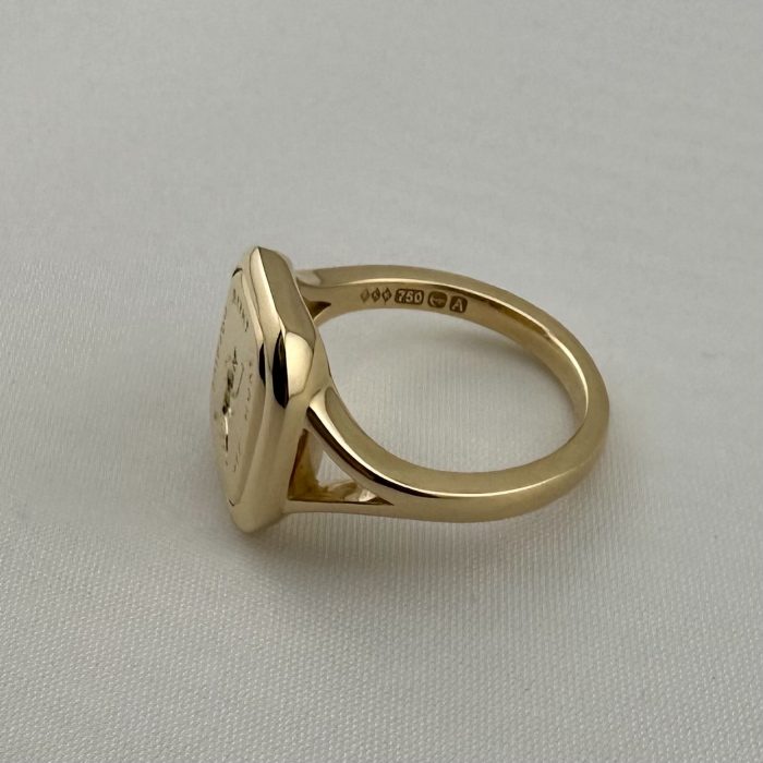 The Witch 18ct Gold Ring - Image 8