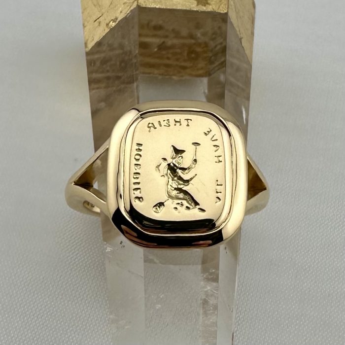 The Witch 18ct Gold Ring - Image 5