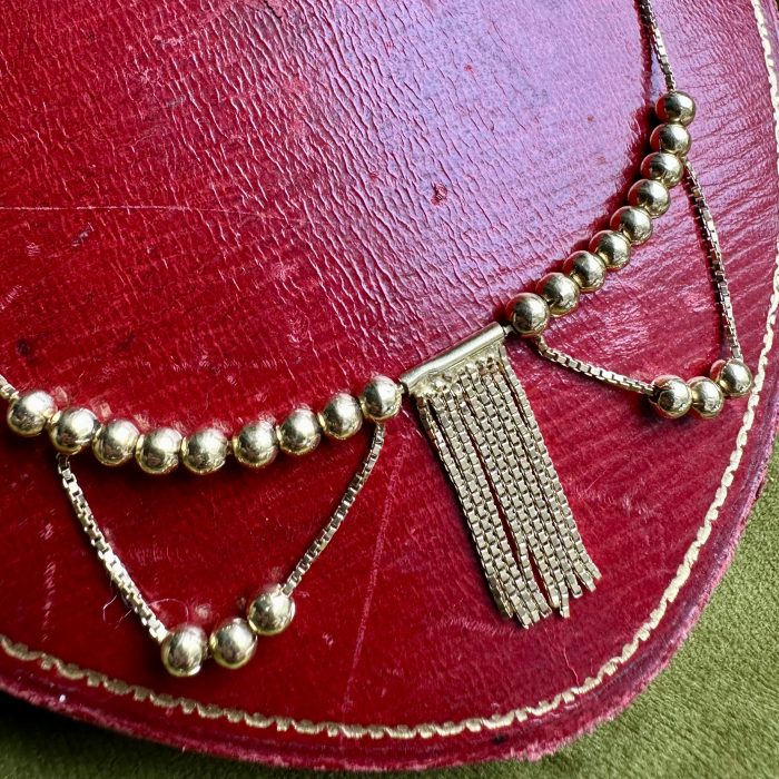 Vintage 18ct Gold Box Link Fringe, Bead & Swag Necklace - Image 4