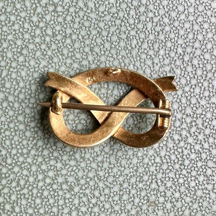 Victorian 15ct Gold & Split Seed Pearl Lovers' Knot Brooch - Image 5