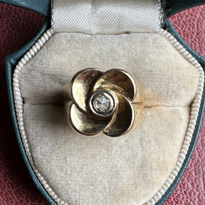 18ct Gold Rose Cut Diamond Quatrefoil Blossom Ring - Image 3