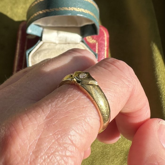 19.2ct  Diamond Crown Ring - Image 15
