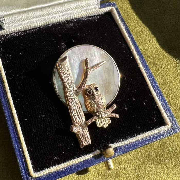 Vintage Bicolour 9ct & Mother Of Pearl Owl & Moon Brooch - Image 11