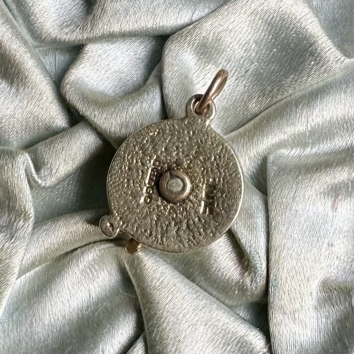 Vintage Articulated 9ct Gold & Enamel 'To Tell You I Love You' Telephone Charm - Image 7