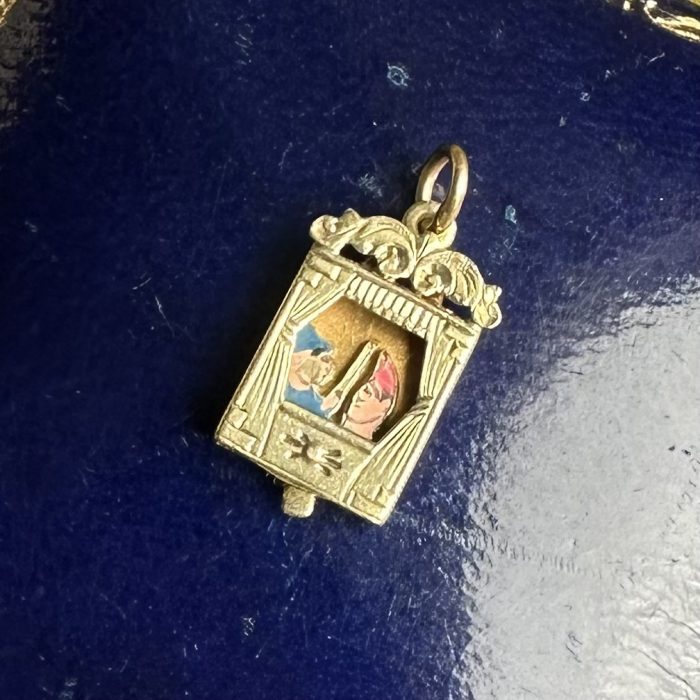 14ct Punch & Judy Show Articulated Charm - Image 3