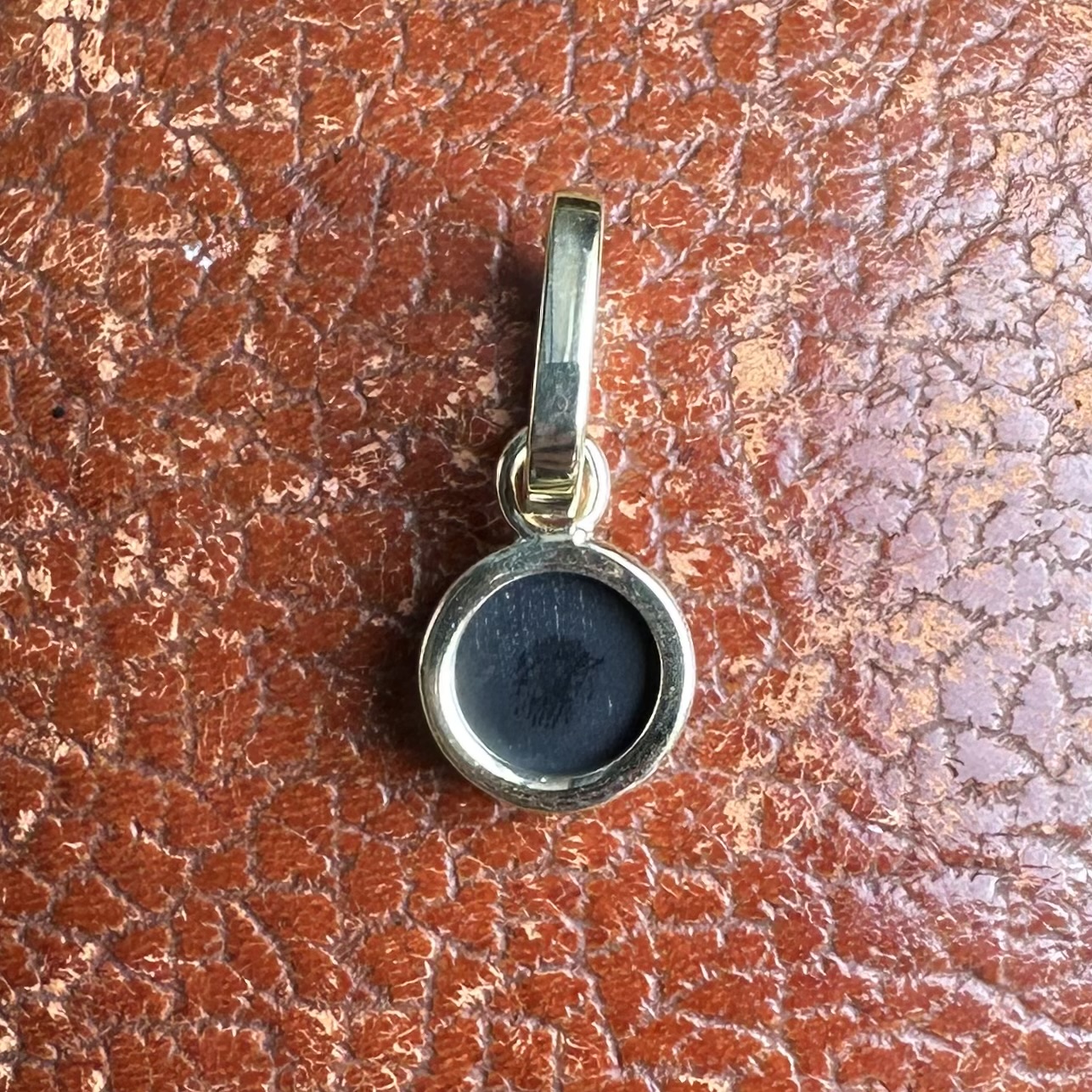 Forget Me Not Sardonyx & 14ct Gold Pendant - Image 5
