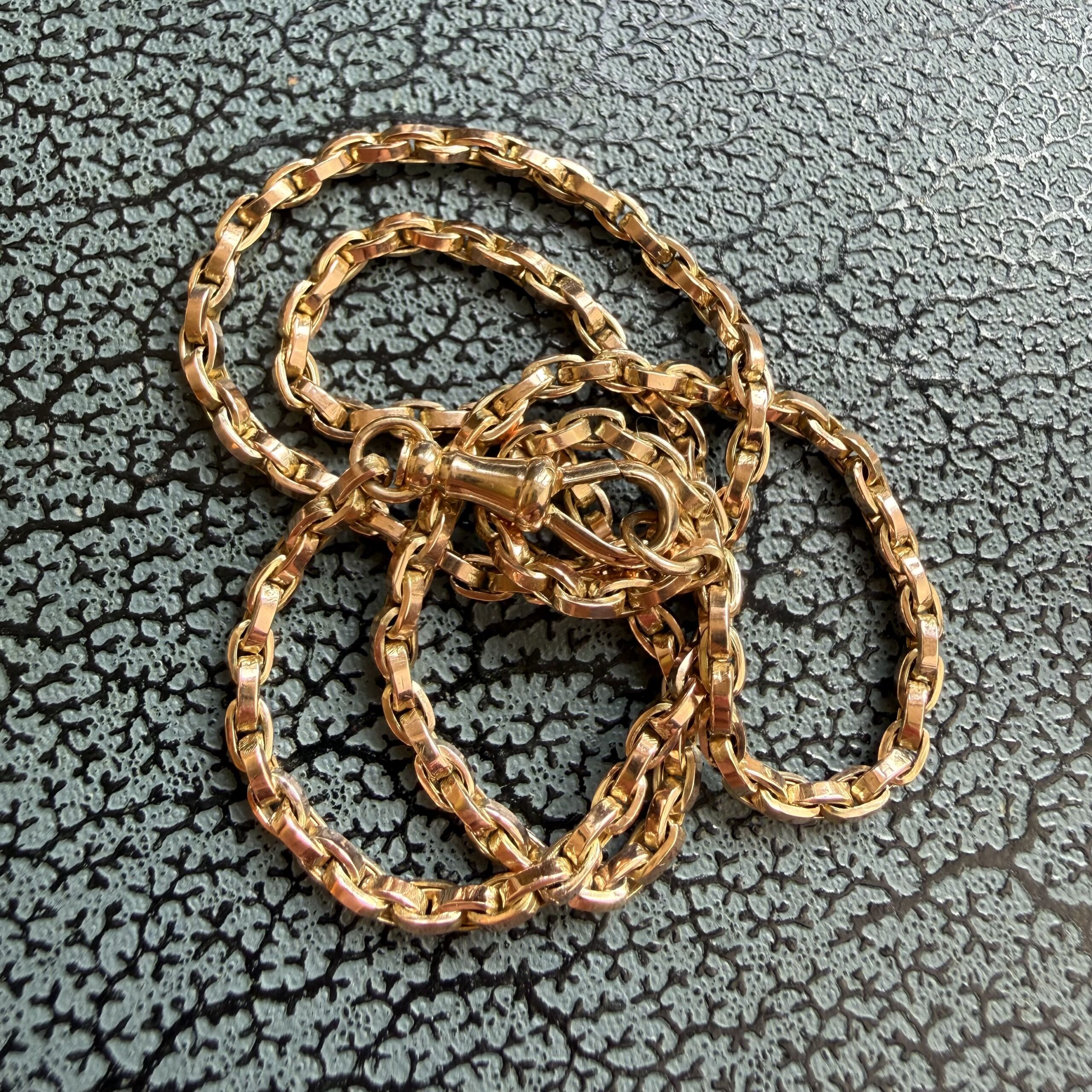 Workhorse Victorian 9ct Biker - Image 5