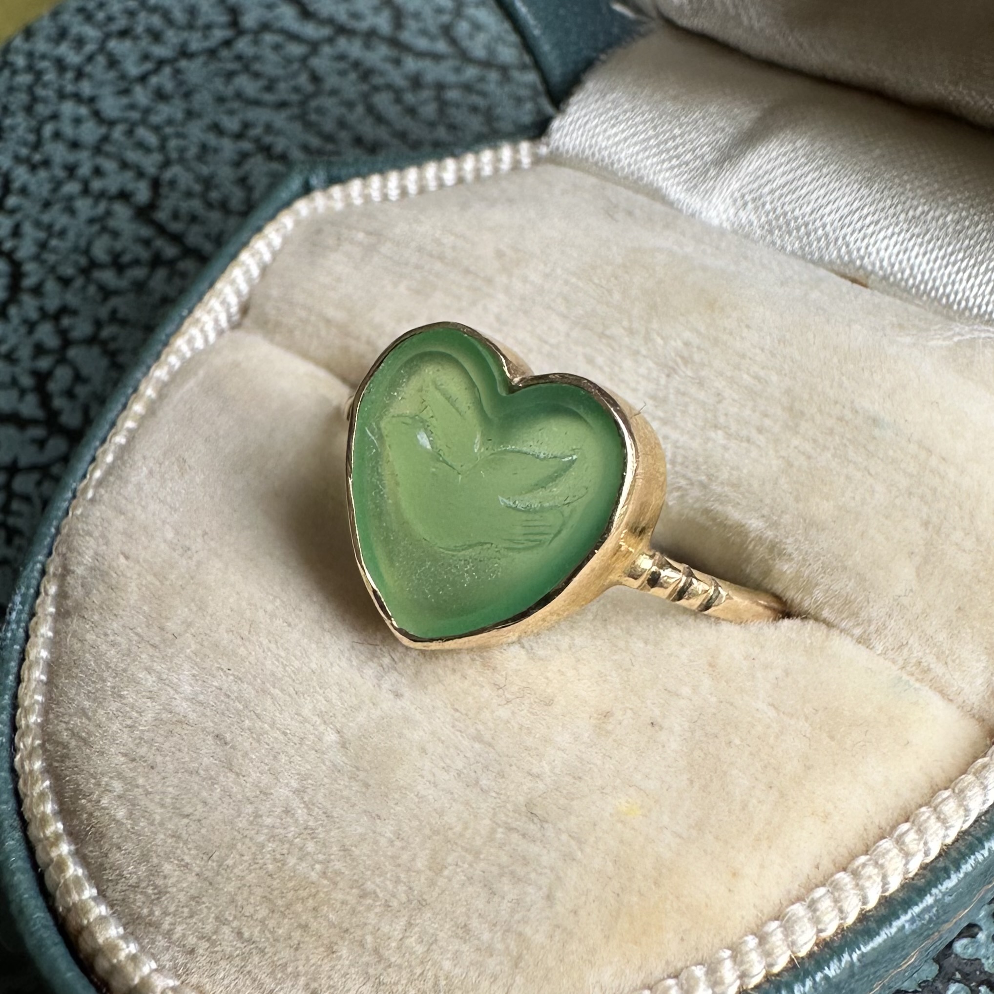 Swallow Heart Intaglio Ring - Image 3
