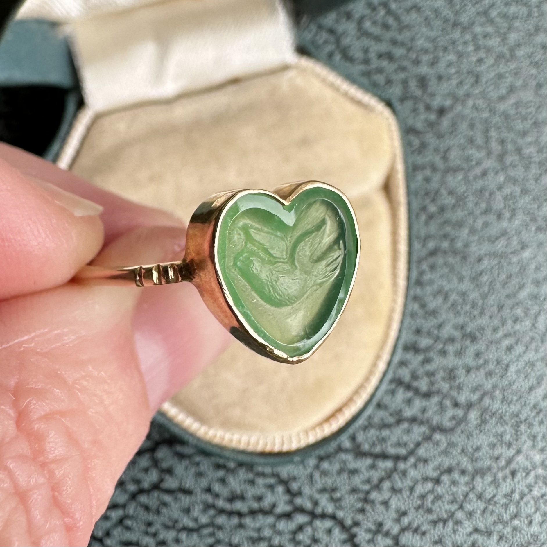 Swallow Heart Intaglio Ring - Image 4