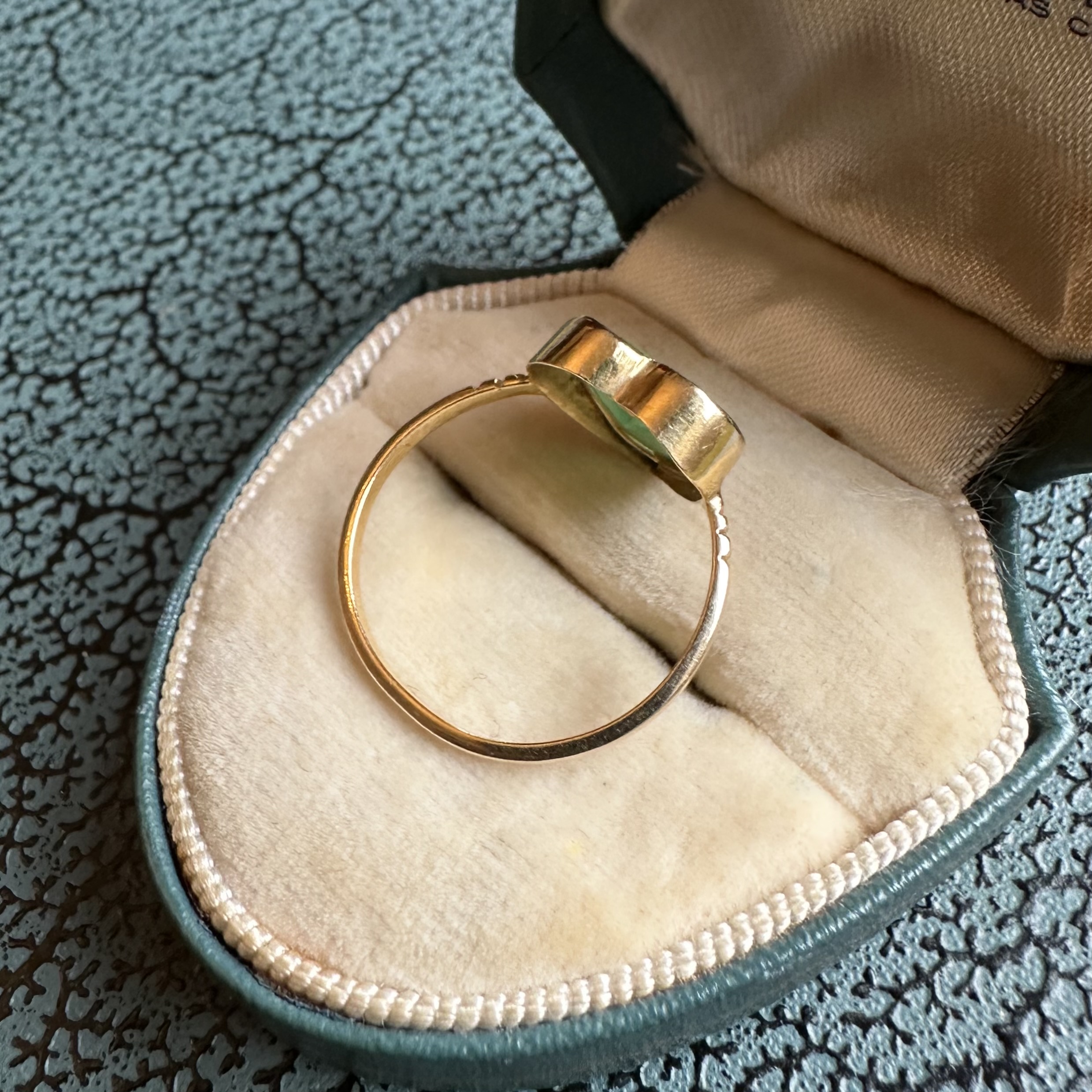 Swallow Heart Intaglio Ring - Image 7