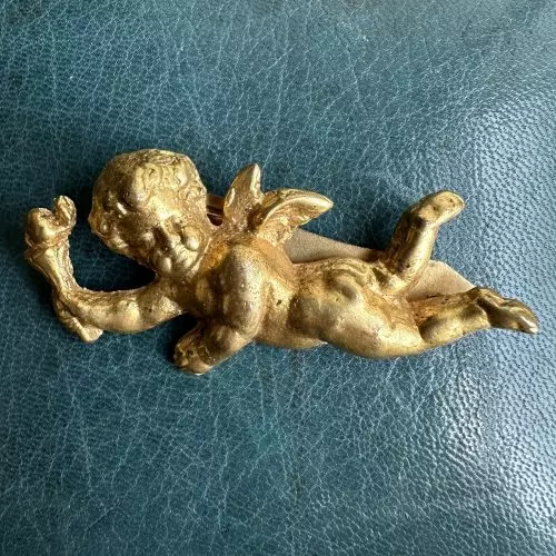 1940 Gilt Cherub Clip