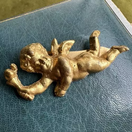 1940 Gilt Cherub Clip