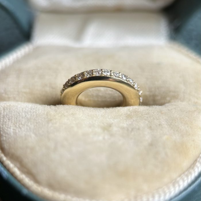 Diamond Eternity Donut EnaBailer - Image 3