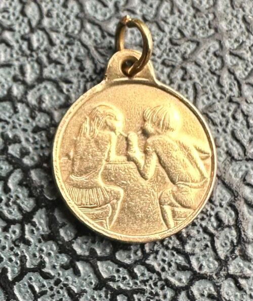 Frankin Mint Months of Love Medal August